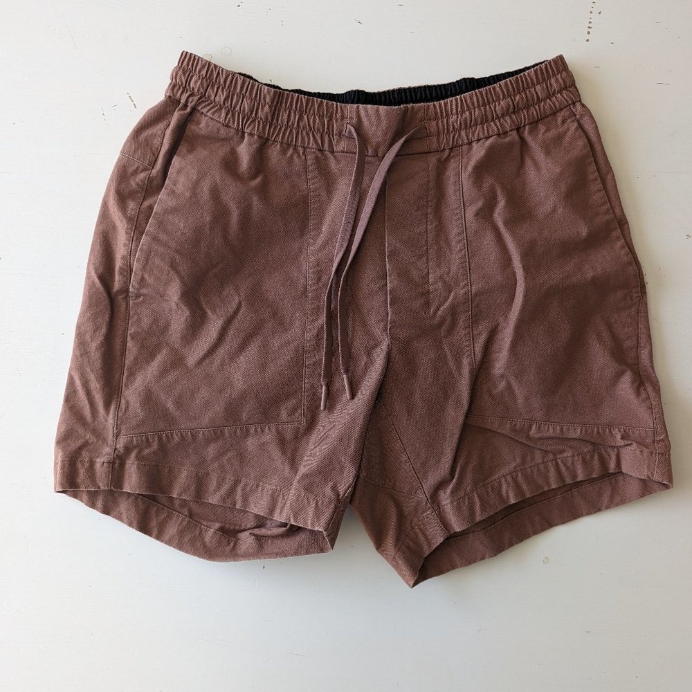 Lululemon Bowline Shorts 5" Size Medium